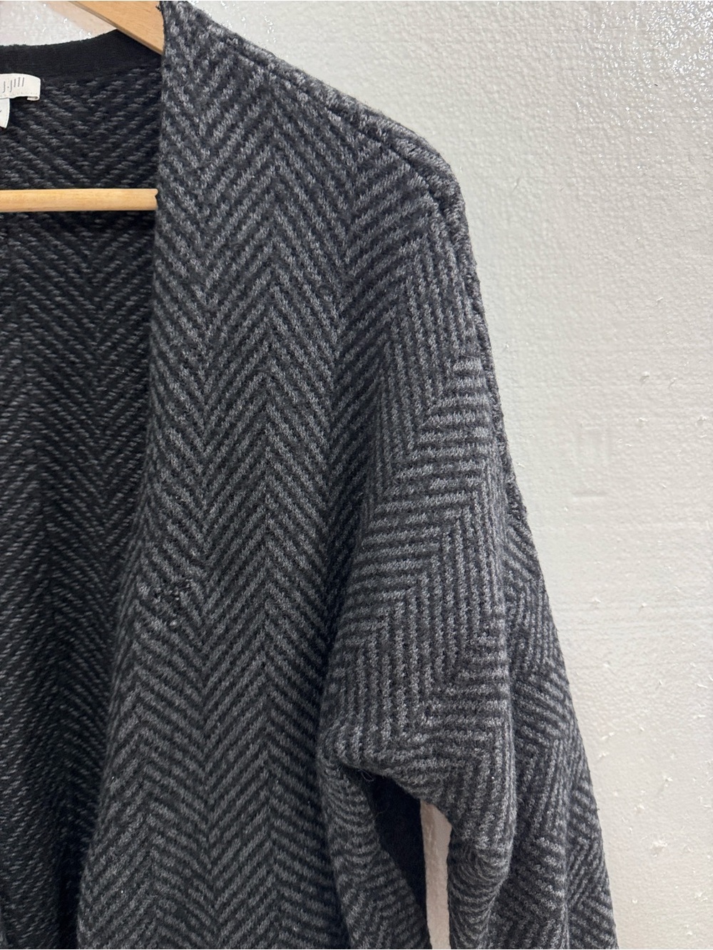 J. Jill Gray Black Herringbone Open Front Cardigan Sweater Wool Blend Pockets L - Picture 5 of 9